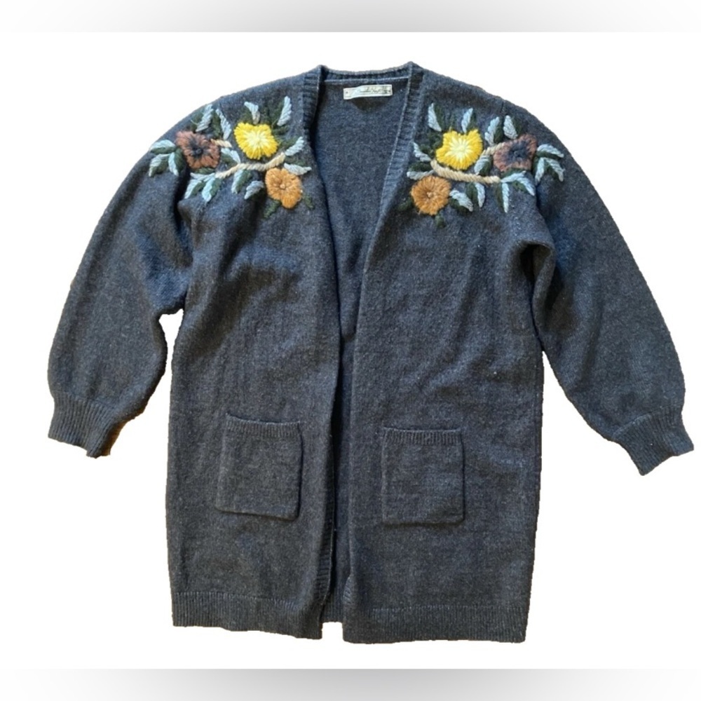Boundless North Grey Long Floral Embroidered Cardigan Large Style NLJ68020 - Picture 9 of 9